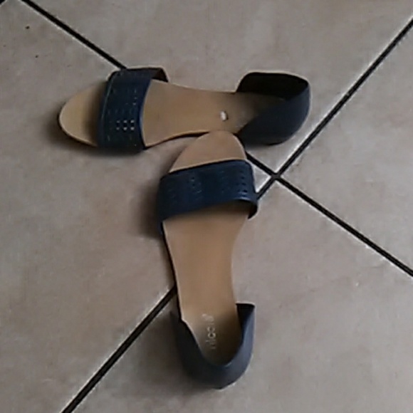 Navy blue faux leather sandals - Picture 2 of 2